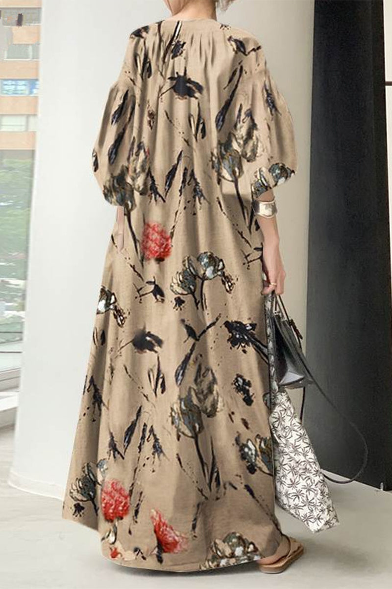 Classic Vintage Dress with a Flattering Fit