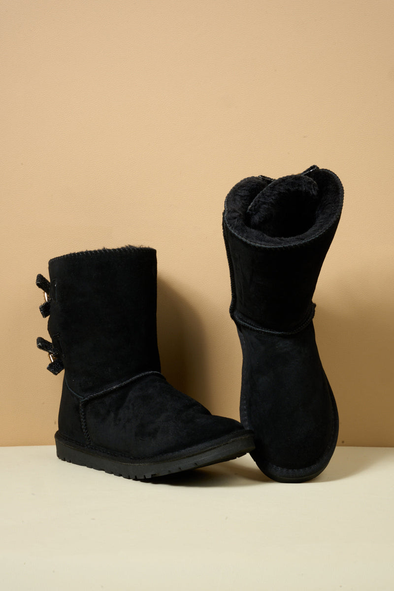 Classic Vintage Boots with a Flattering Fit