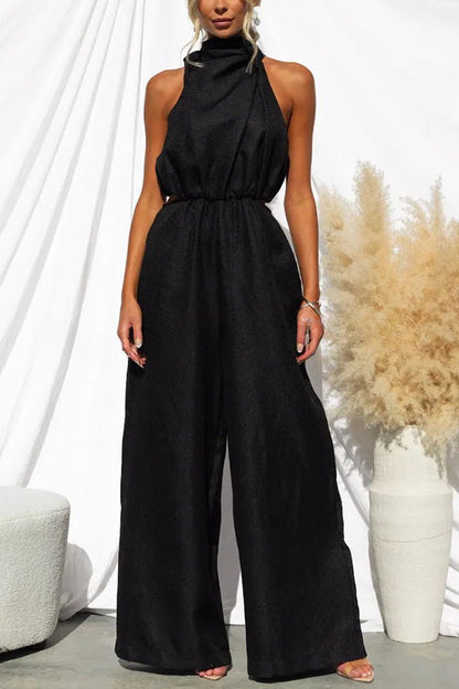 Sophisticated Garment with a Clean Classic Look