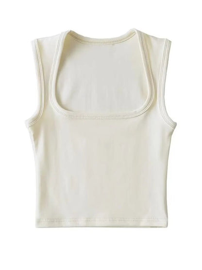 Polished Top with an Effortless Classic Look