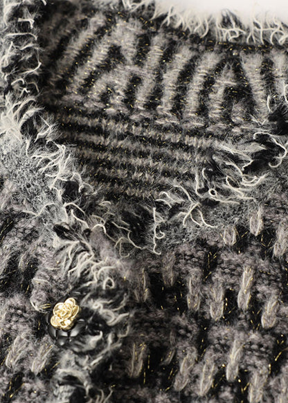 Effortlessly Elegant Coat with a Timeless Design
