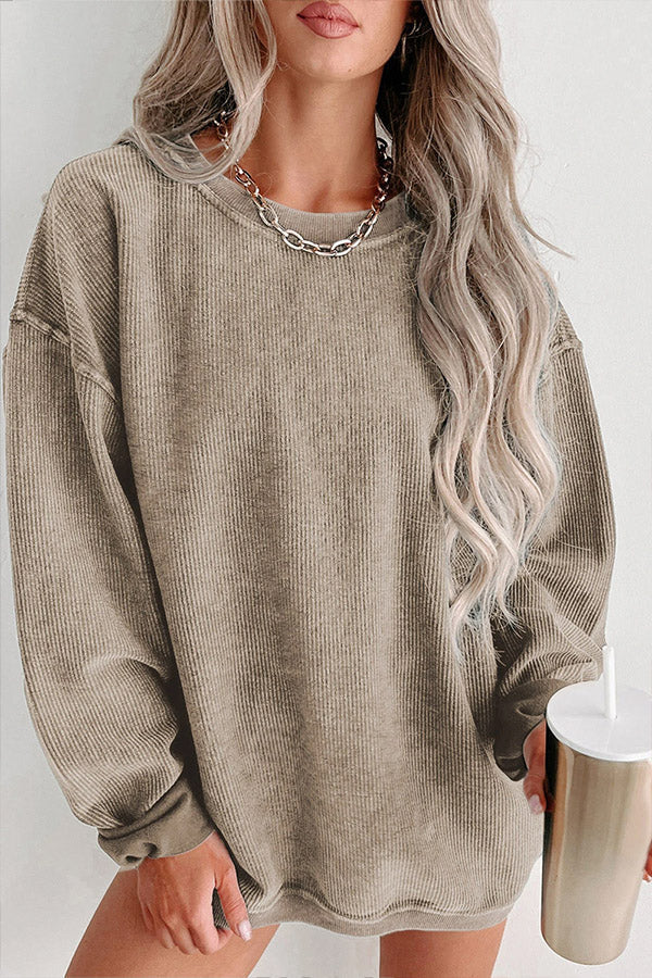 Elegantly Styled Pullover for Everyday Wear