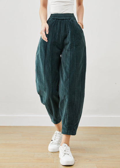 Sophisticated Pants with a Clean Classic Look
