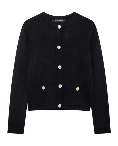 Elegantly Styled Cardigan for Everyday Wear