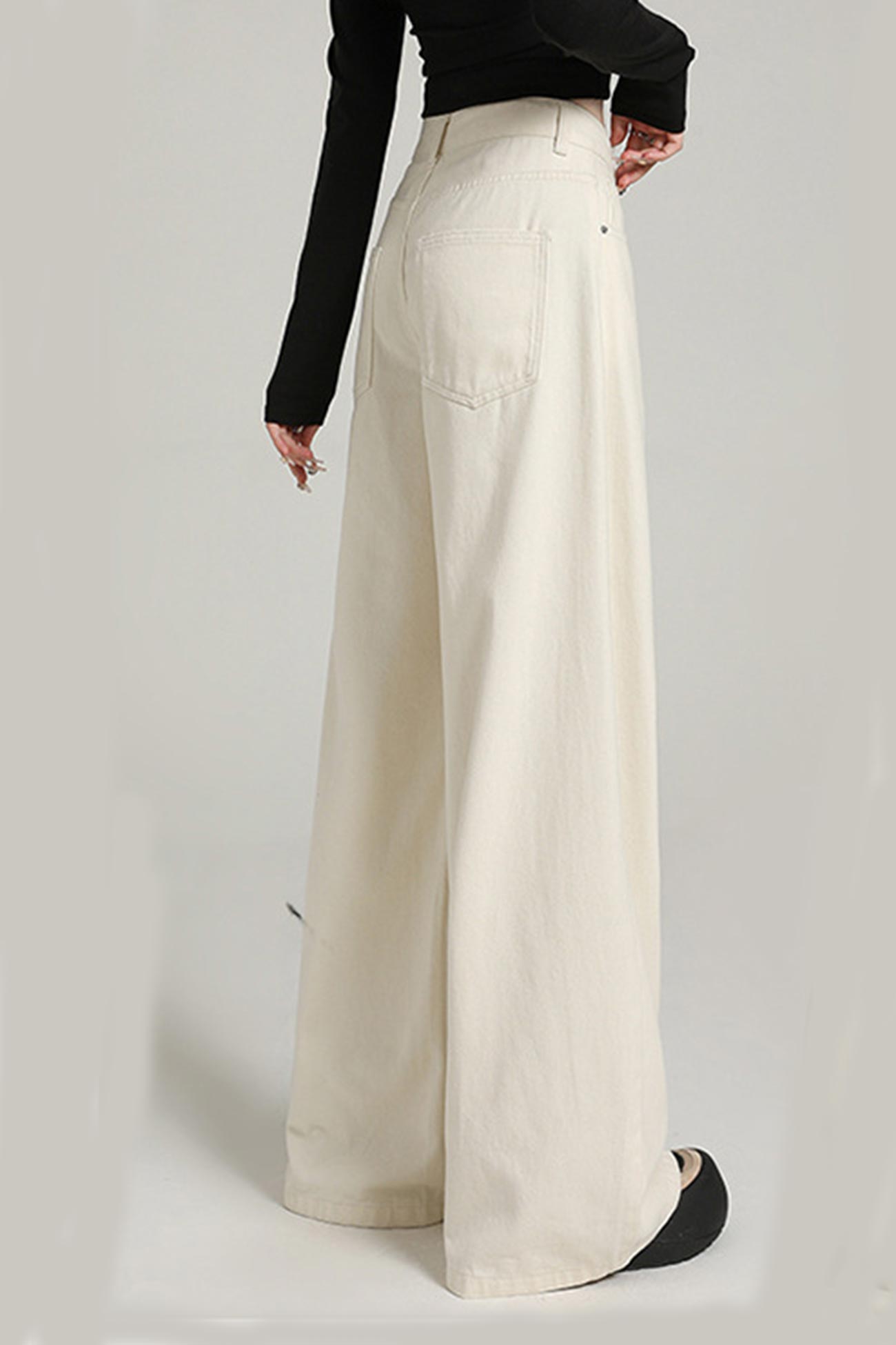 Polished Garment with an Effortless Classic Look