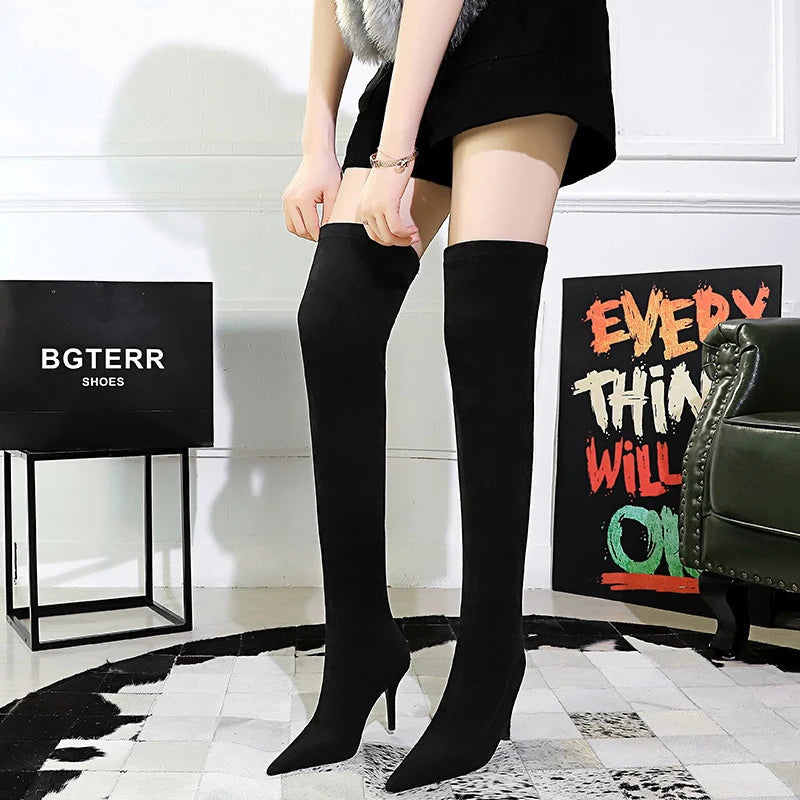 Well Tailored Boots with a Graceful Silhouette