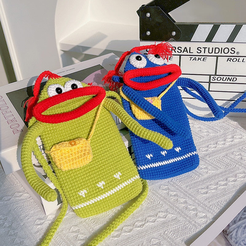 A Vintage Style Bag with Delicate Timeless Details