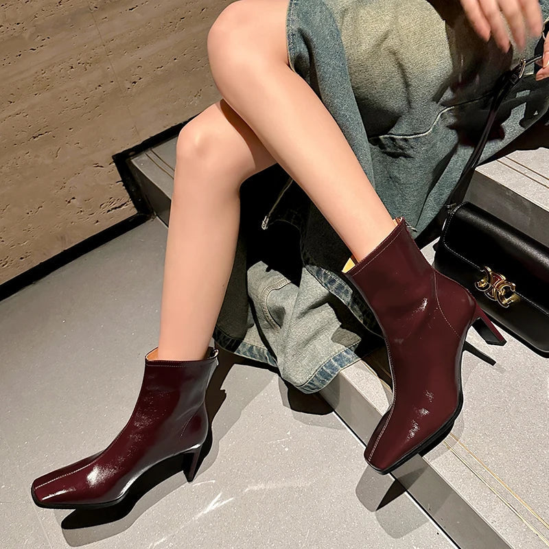 Gracefully Styled Boots for Any Occasion