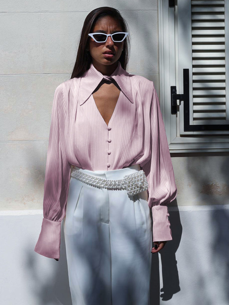 Beautifully Crafted Cardigan in a Classic Style