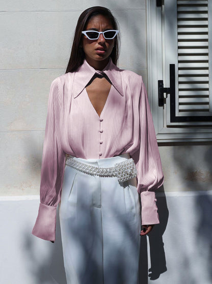 Beautifully Crafted Cardigan in a Classic Style