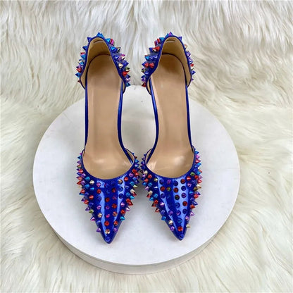 Well Tailored Sandals with a Graceful Silhouette