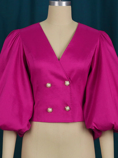 Classic Vintage Blouse with a Flattering Fit