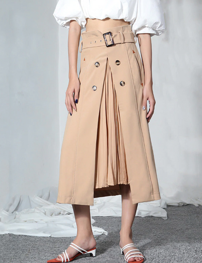 Gracefully Styled Garment for Any Occasion