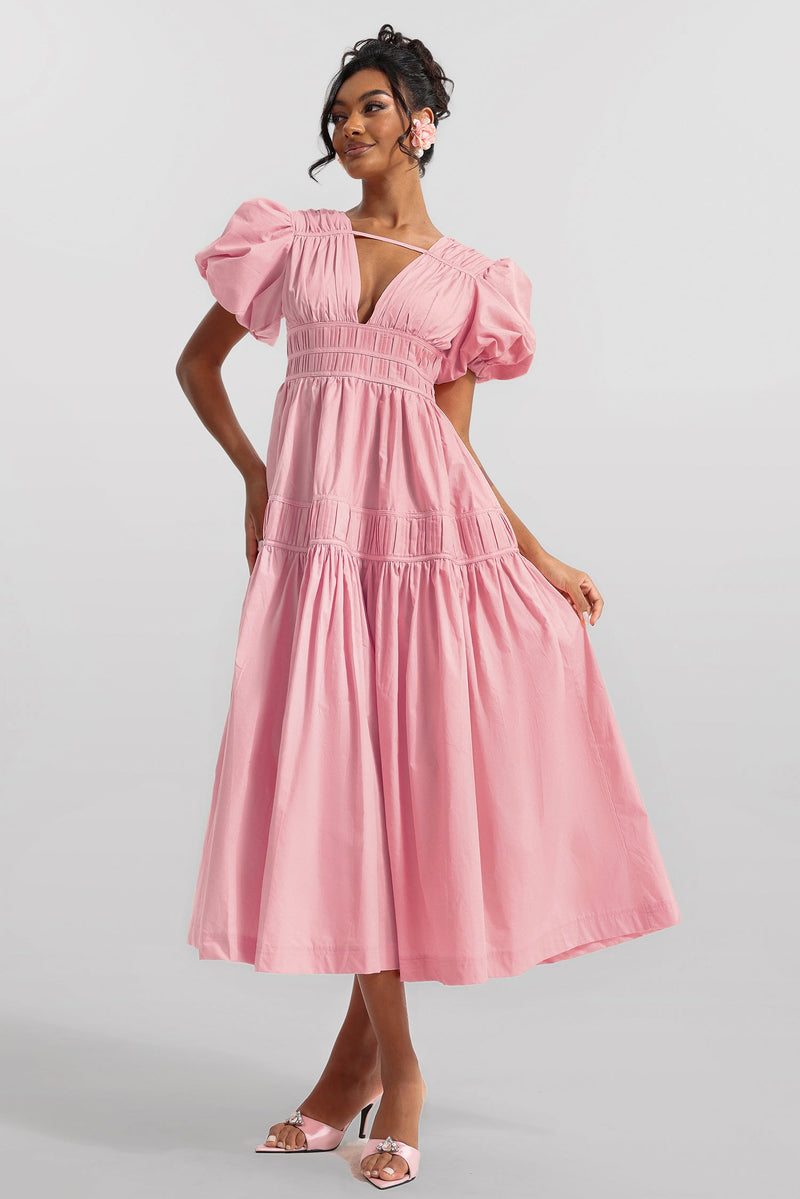 Sophisticated Dress with a Clean Classic Look