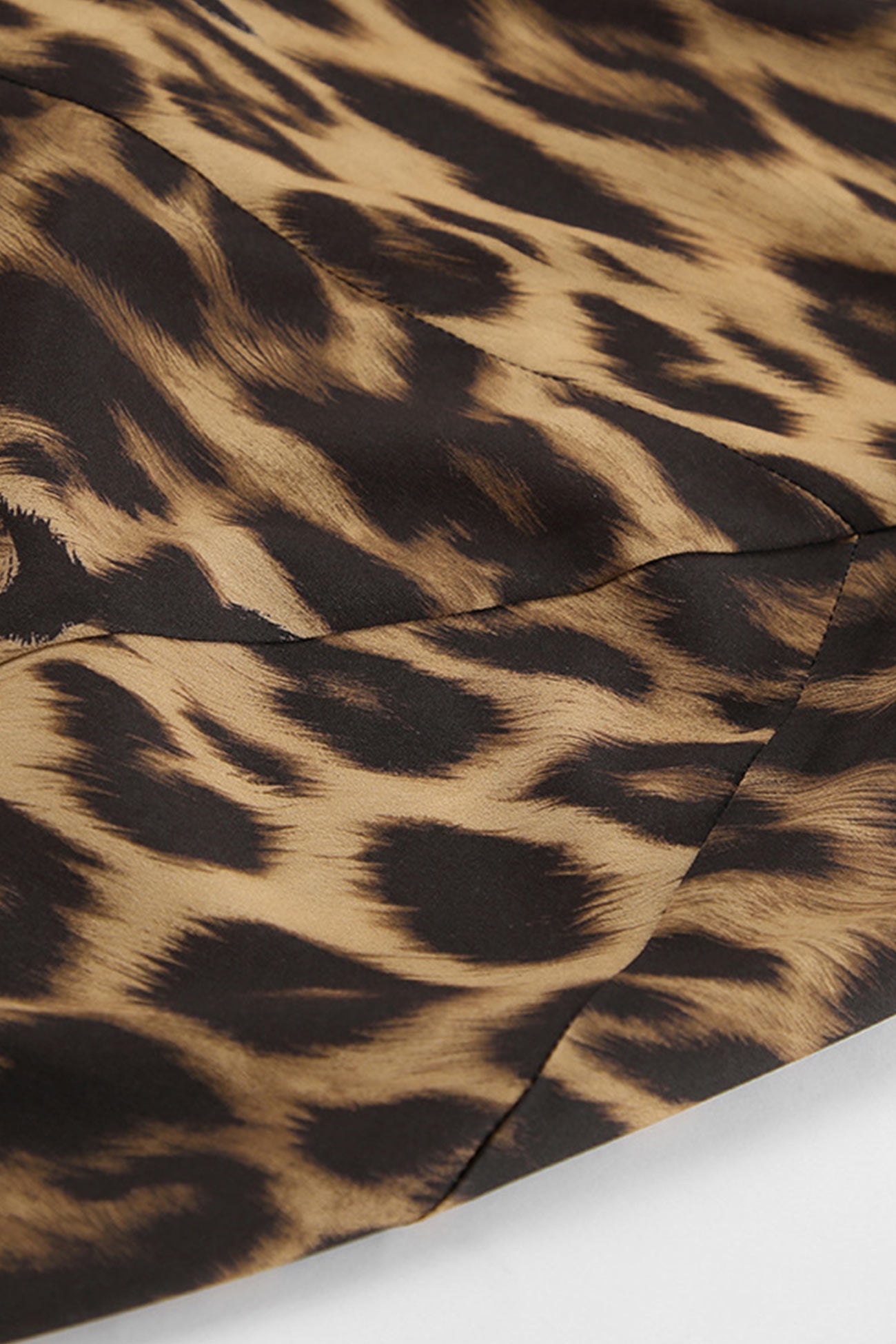Polished Garment with an Effortless Classic Look
