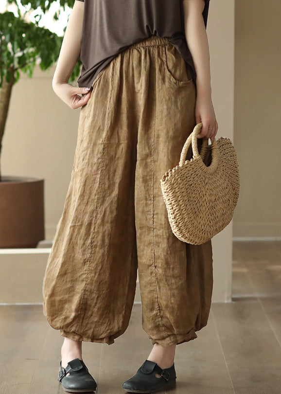 Effortlessly Elegant Pants with a Timeless Design