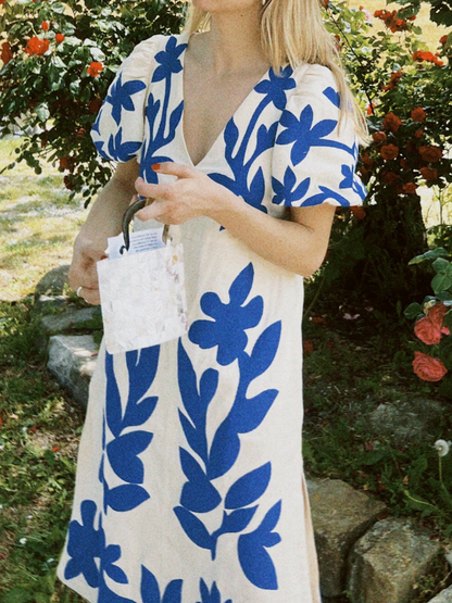 Beautifully Crafted Dress in a Classic Style