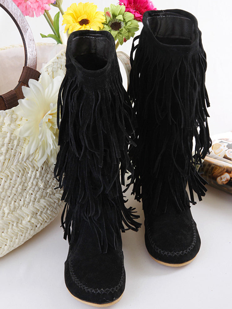 Polished Boots with an Effortless Classic Look