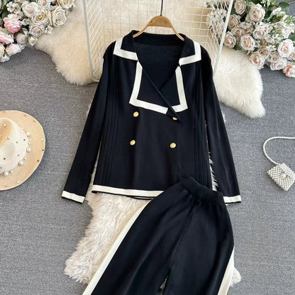 Beautifully Crafted Cardigan in a Classic Style