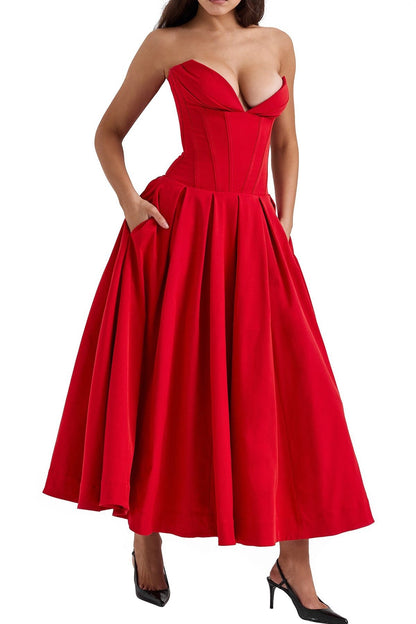 Effortlessly Elegant Dress with a Timeless Design