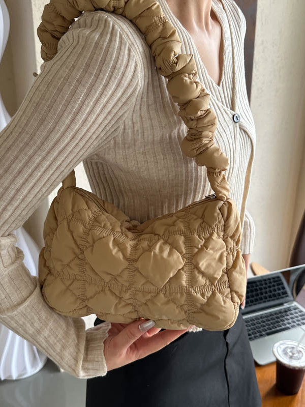 Polished Bag with an Effortless Classic Look