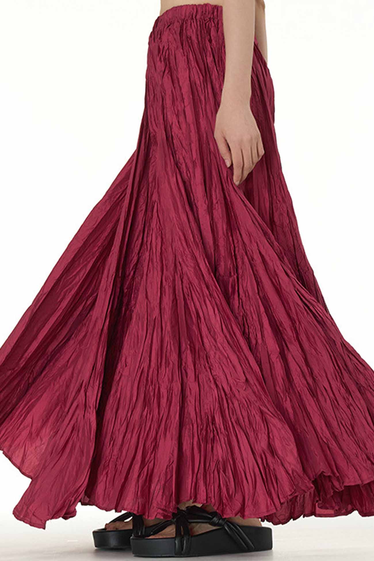 Gracefully Styled Garment for Any Occasion