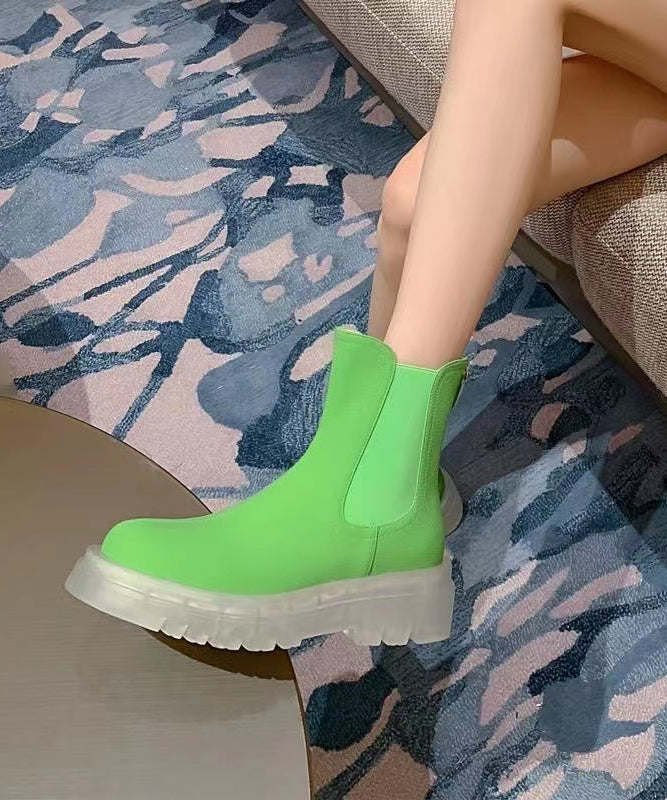 Polished Boots with an Effortless Classic Look