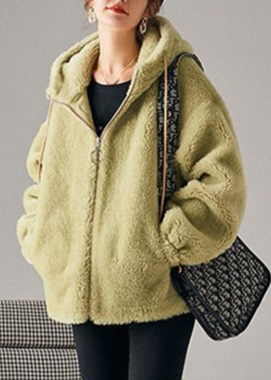 Elegantly Styled Coat for Everyday Wear