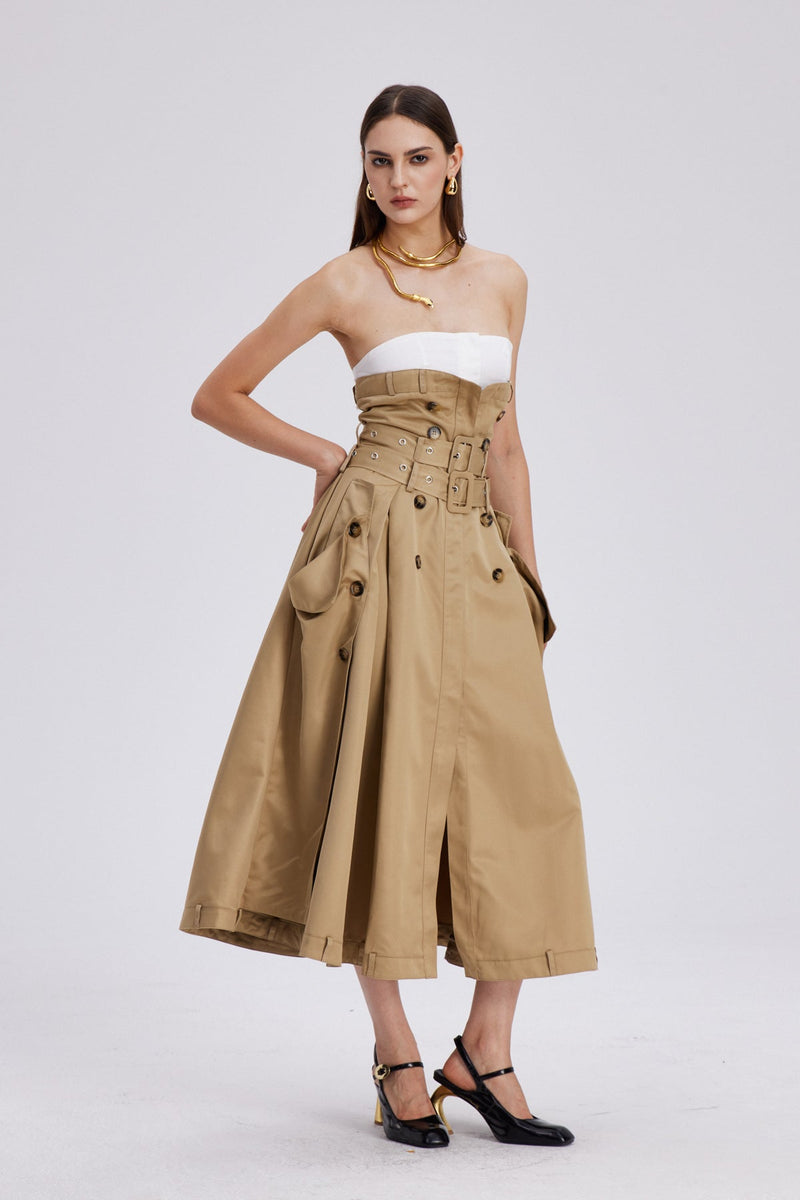 Beautifully Crafted Dress in a Classic Style