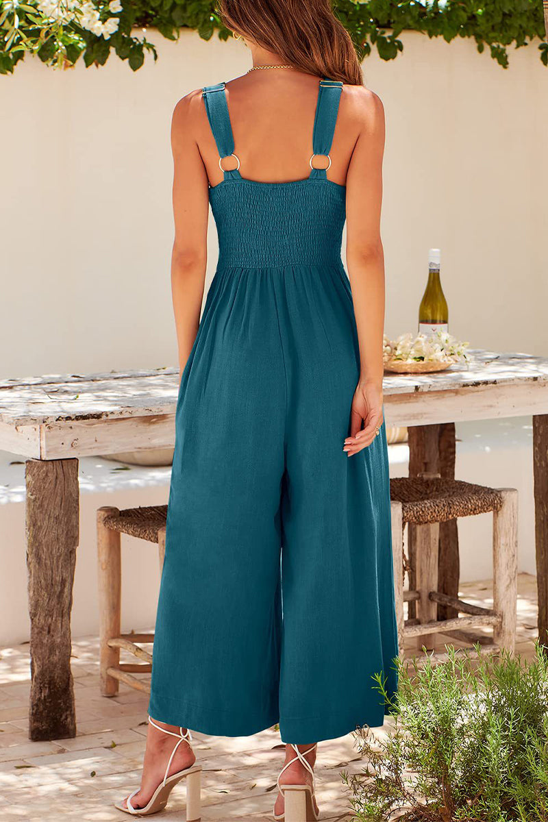 Well Tailored Garment with a Graceful Silhouette