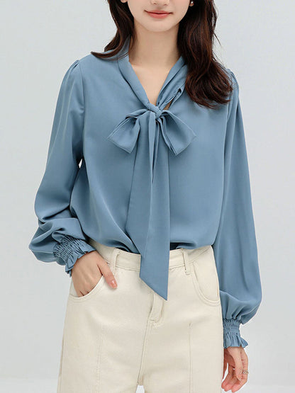 Gracefully Styled Blouse for Any Occasion