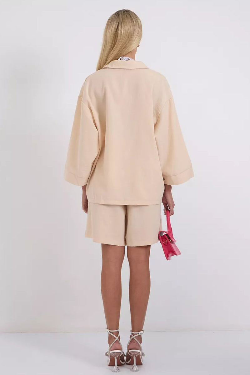 Elegantly Styled Shirt for Everyday Wear