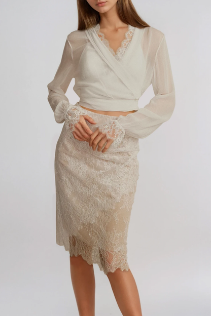 Well Tailored Garment with a Graceful Silhouette