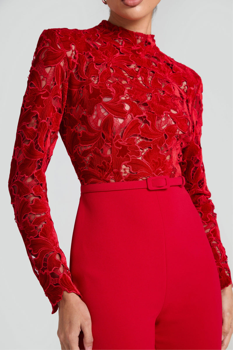 Beautifully Crafted Garment in a Classic Style