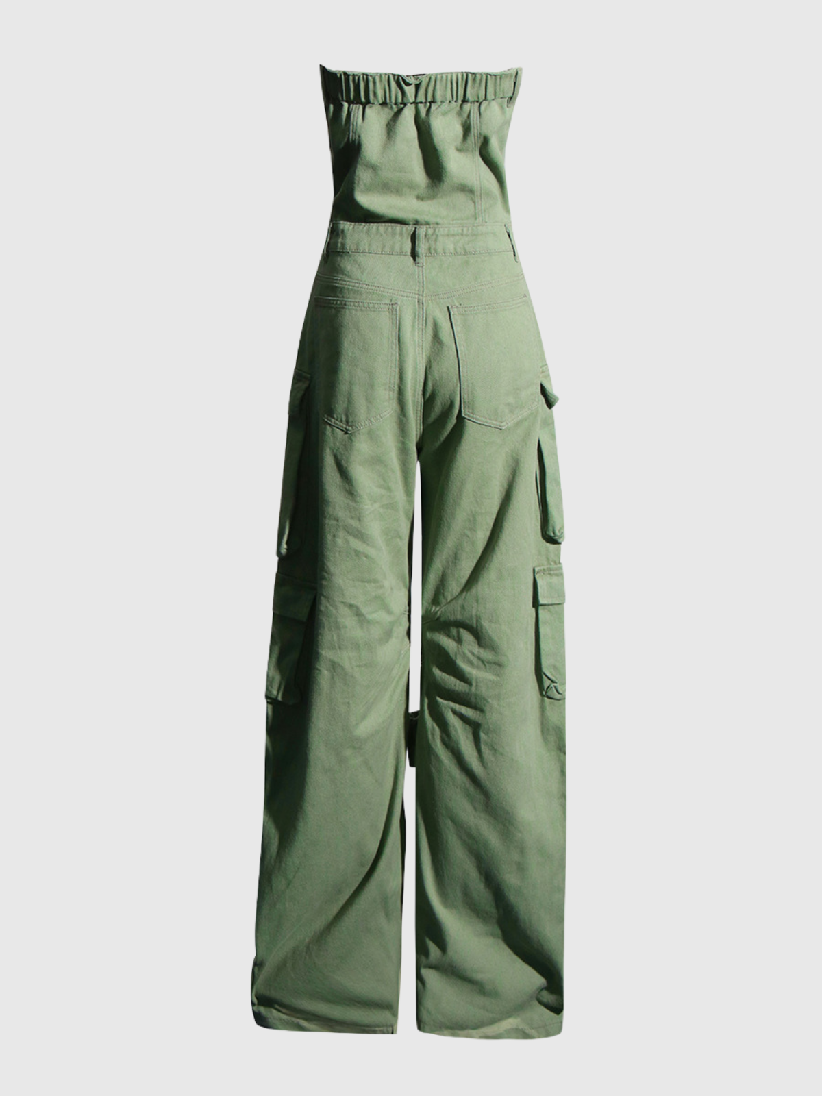 Sophisticated Garment with a Clean Classic Look