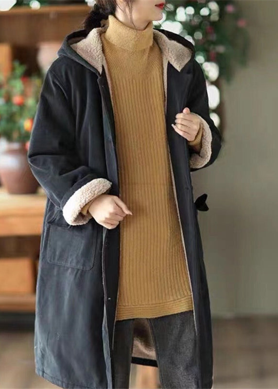 Elegantly Styled Coat for Everyday Wear
