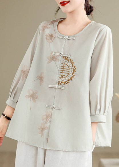 Sophisticated Shirt with a Clean Classic Look