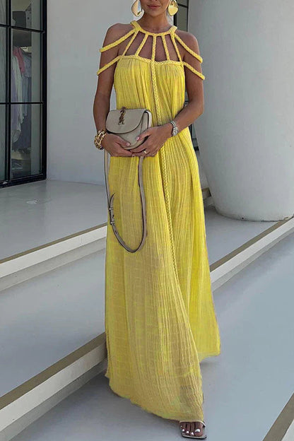 Effortlessly Elegant Dress with a Timeless Design