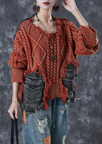 Well Tailored Sweater with a Graceful Silhouette