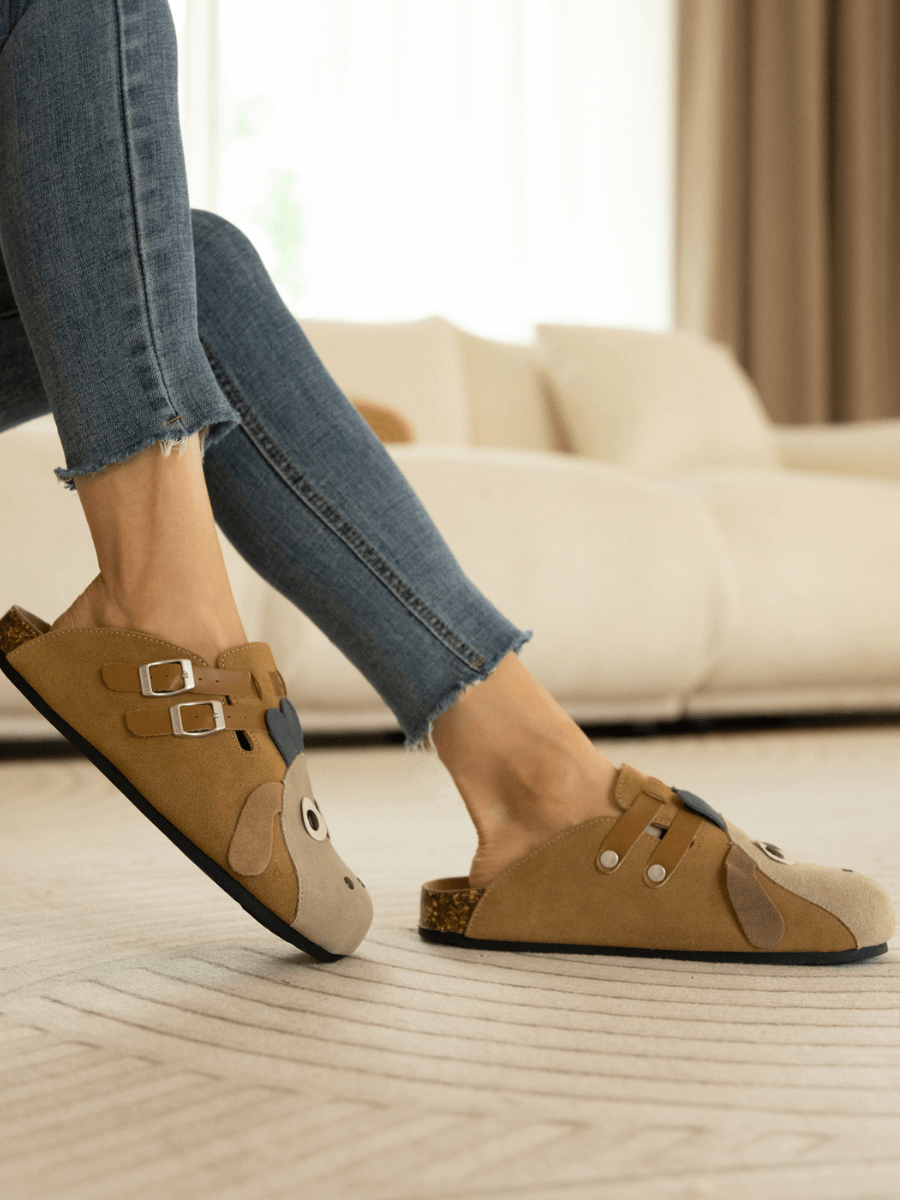 Sophisticated Garment with a Clean Classic Look