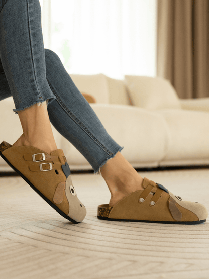 Sophisticated Garment with a Clean Classic Look