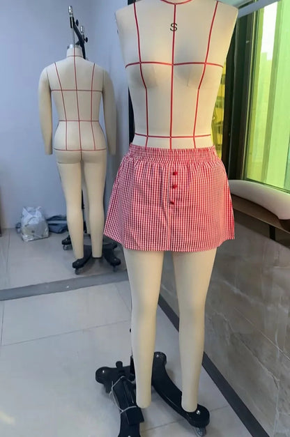 Beautifully Finished Garment in a Timeless Design