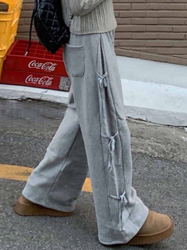Classic Vintage Pants with a Flattering Fit
