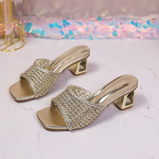 Classic Vintage Garment with a Flattering Fit